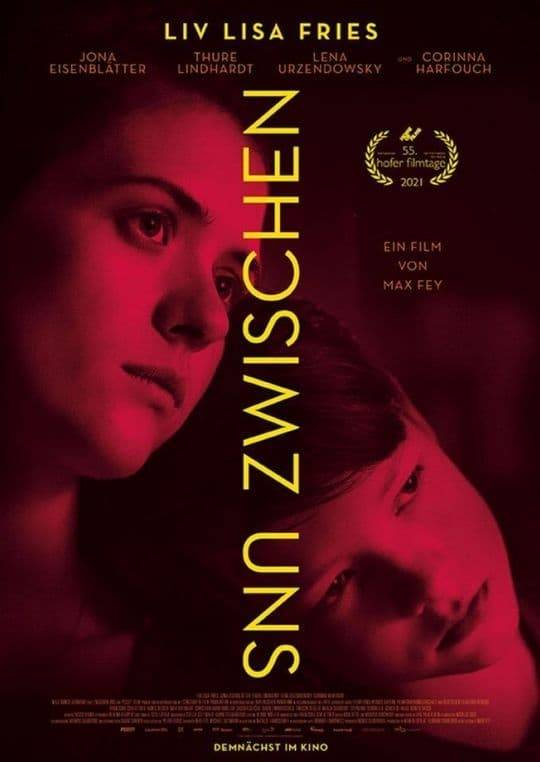 Poster: Zwischen uns